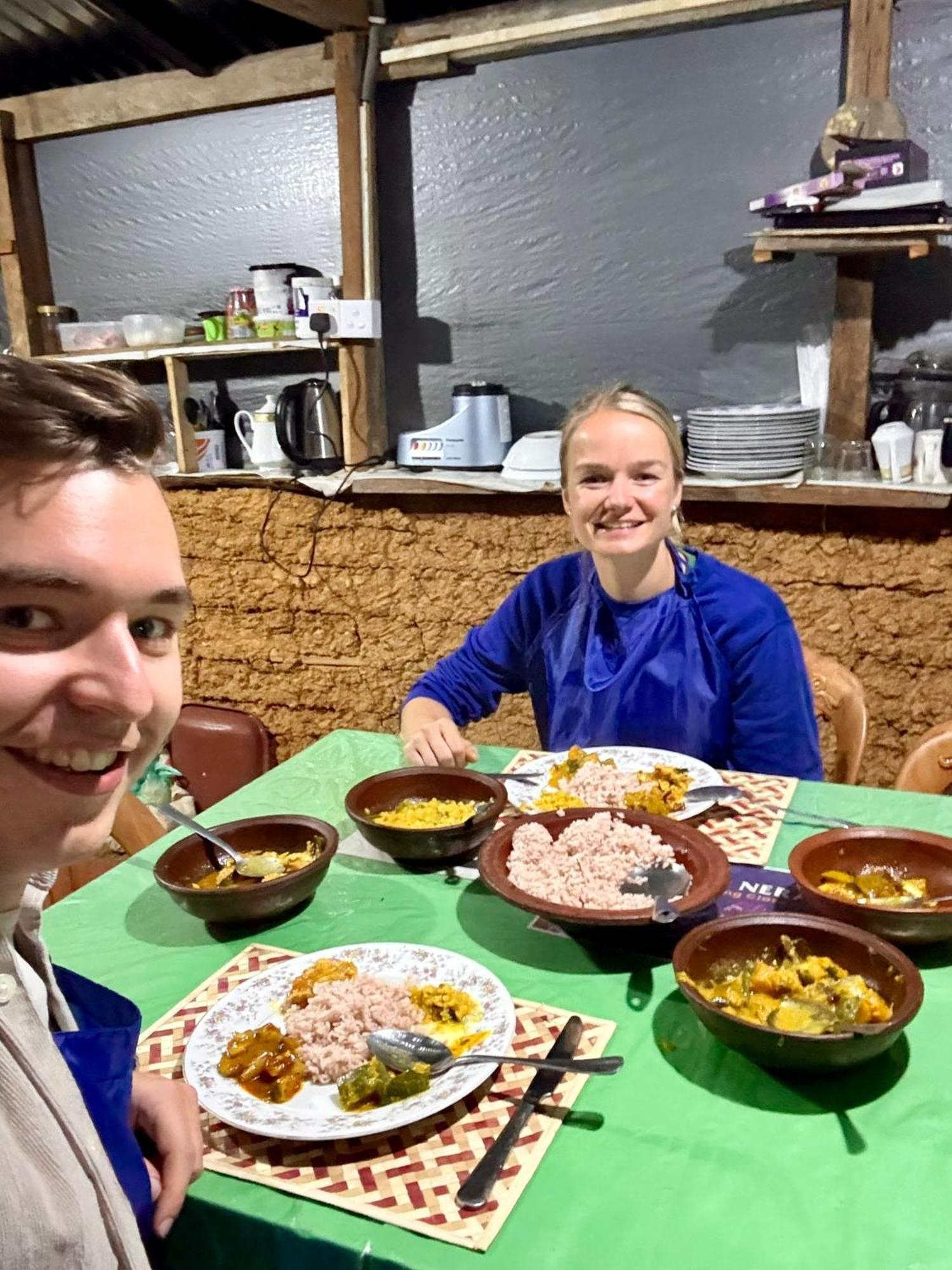 Secret Nest Homestay Елла Екстер'єр фото